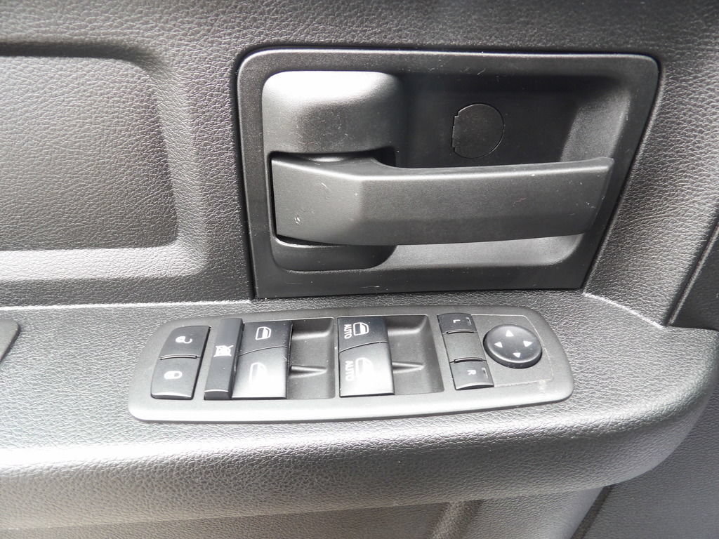 Used 2022 RAM 2500 Tradesman RWD image 15