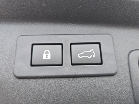 New 2026 Subaru Outback Premium image 17