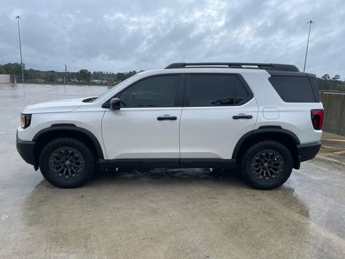 Certified 2026 Honda Passport TrailSport image 4