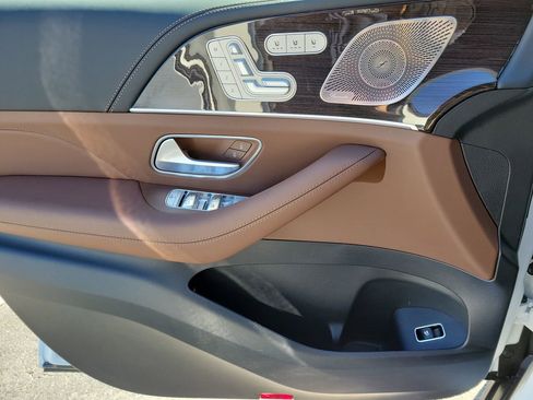 New 2026 Mercedes-Benz GLE 63 AMG S image 26