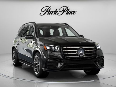 New 2026 Mercedes-Benz GLS 450 450 image 34