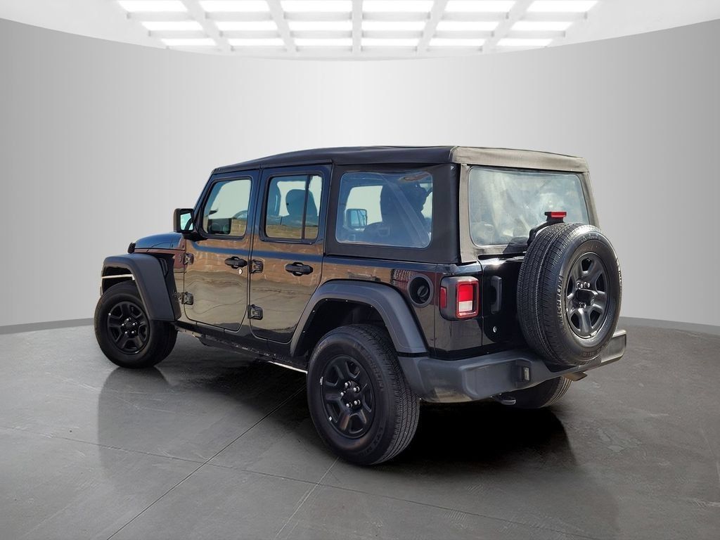 Used 2023 Jeep Wrangler Unlimited Sport AWD/4WD image 5