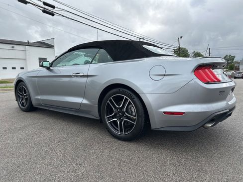 Used 2023 Ford Mustang Premium image 7