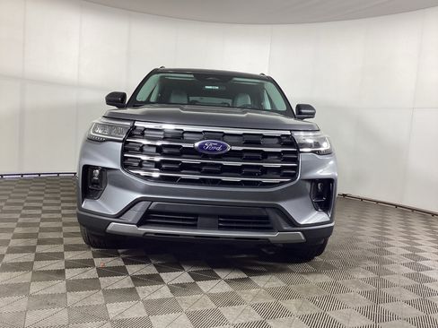 New 2026 Ford Explorer Active w/ Active Comfort Package AWD/4WD image 6