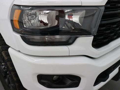 Used 2022 RAM 2500 Big Horn w/ Night Edition AWD/4WD image 22