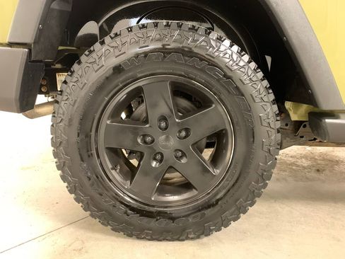 Used 2013 Jeep Wrangler Sport image 10