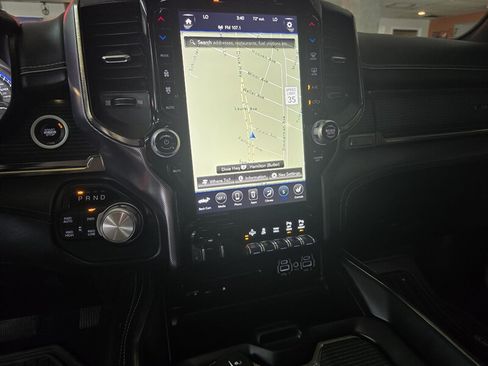 Used 2019 RAM 1500 Limited AWD/4WD image 11