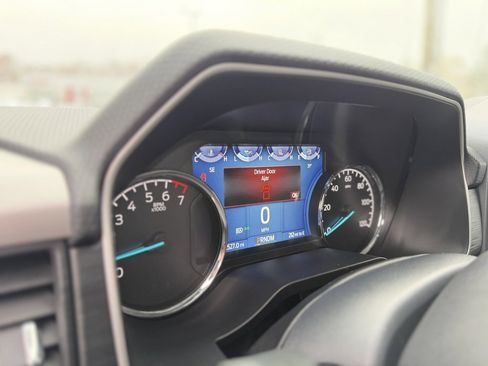 Used 2022 Ford F150 XLT w/ Equipment Group 302A High image 14