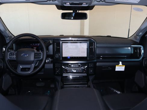 New 2026 Ford F250 Lariat w/ Black Appearance Package image 26