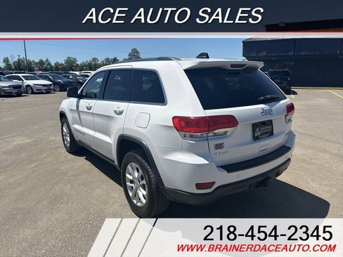Used 2014 Jeep Grand Cherokee Laredo w/ Security & Convenience Group image 4