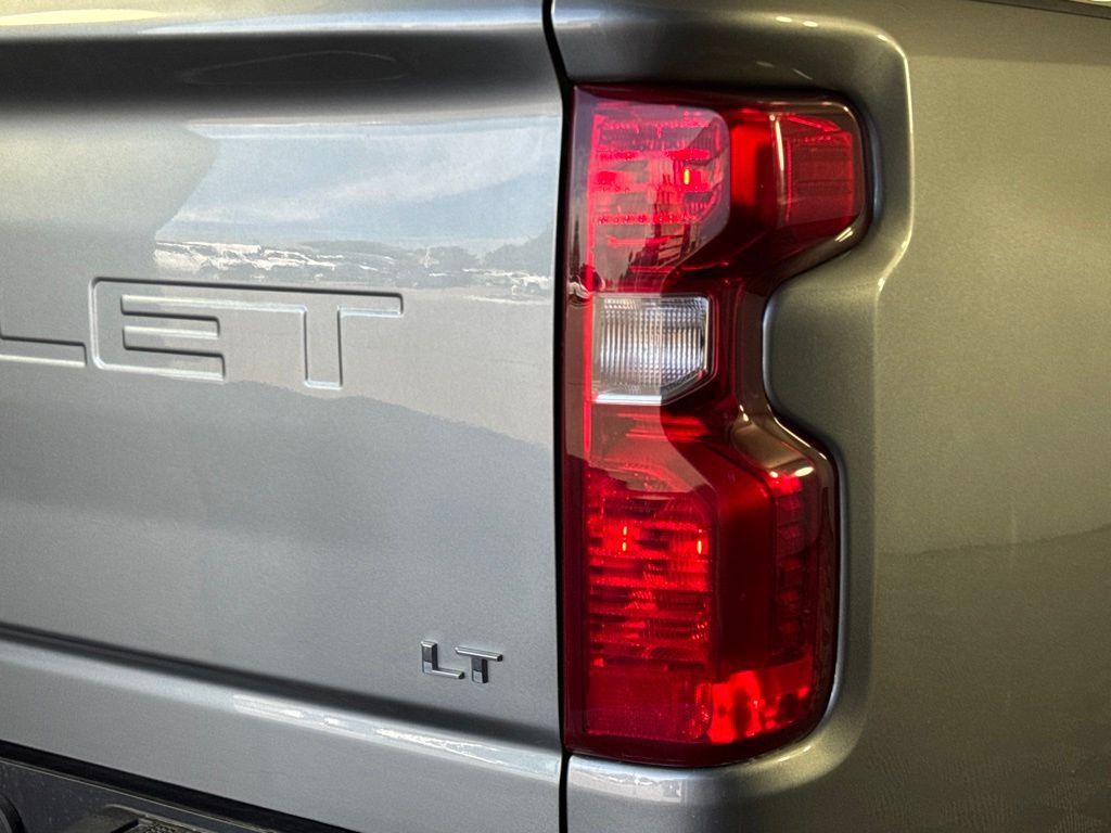 Certified 2024 Chevrolet Silverado 2500 LT AWD/4WD image 10