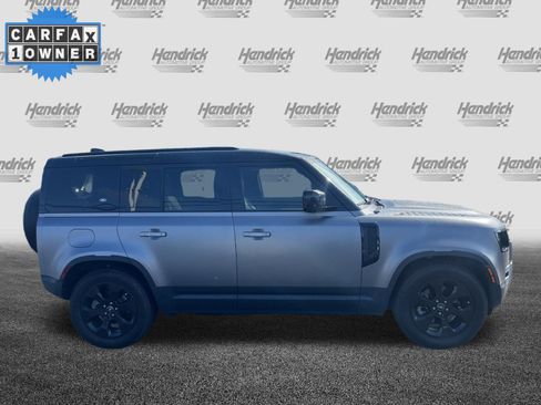 Used 2022 Land Rover Defender 110 S AWD/4WD image 11