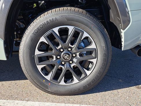 New 2026 Toyota Tundra Limited image 5