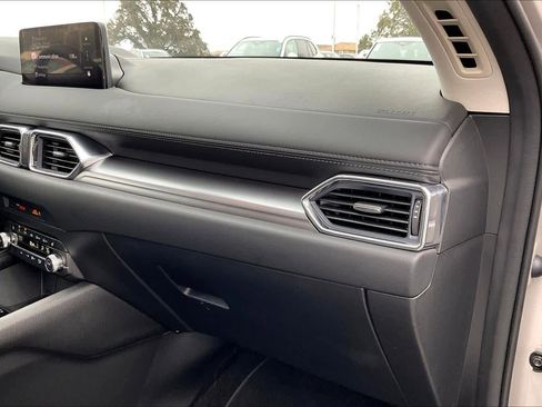 Used 2025 MAZDA CX-5 AWD 2.5 S w/ Preferred Package image 17