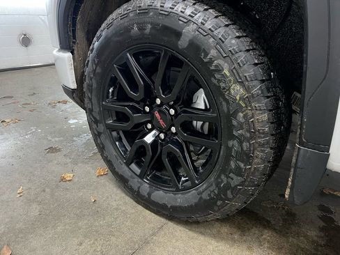 New 2026 GMC Sierra 1500 Elevation w/ Elevation Premium Package image 17