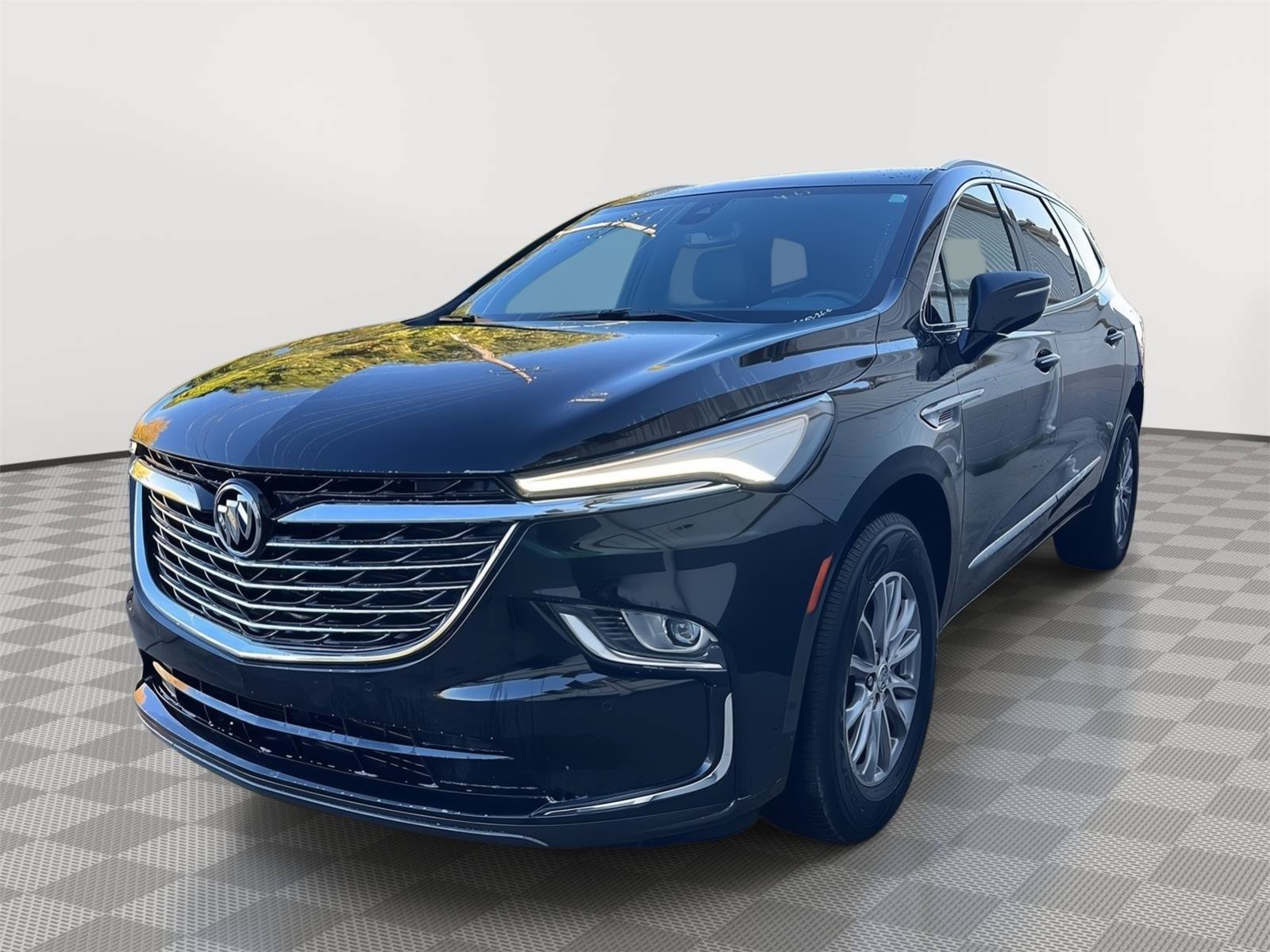 Used 2024 Buick Enclave Essence w/ Trailering Package, 5000 lbs. AWD/4WD image 28
