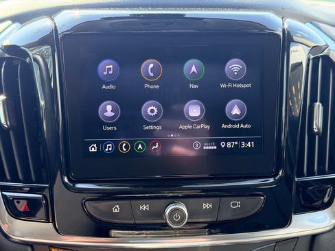 Used 2021 Chevrolet Traverse Premier w/ Redline Edition AWD/4WD image 31