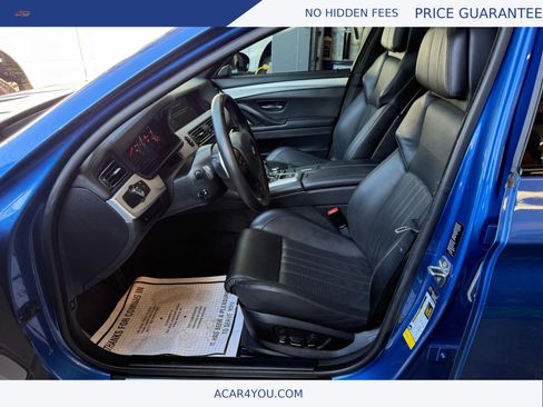Used 2013 BMW M5 RWD image 13