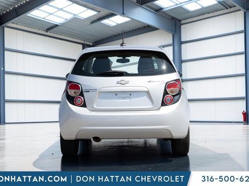Used 2016 Chevrolet Sonic LT FWD image 21