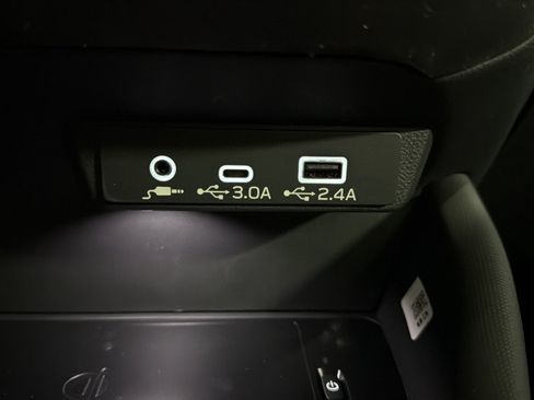 Used 2026 Subaru Forester Premium AWD/4WD image 27