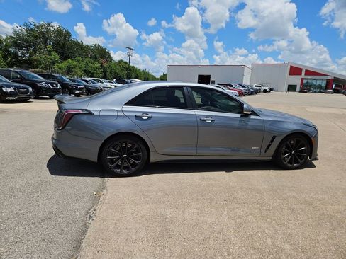 Used 2022 Cadillac CT4 V Blackwing image 9