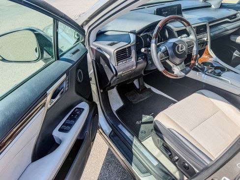 Used 2017 Lexus RX 350 FWD w/ Premium Package image 11