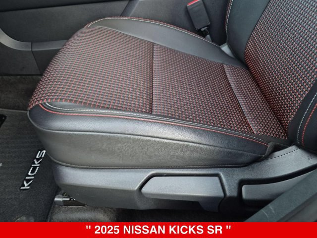 Certified 2025 Nissan Kicks SR AWD/4WD image 16