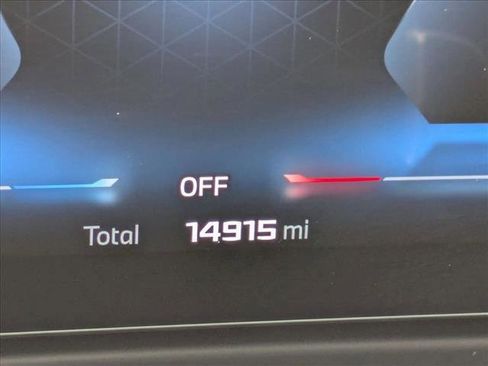 Used 2025 BMW M340i w/ Premium Package image 11