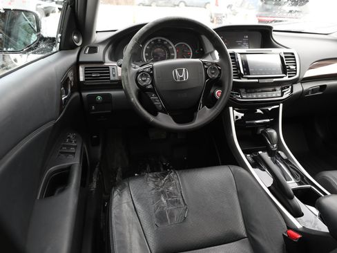Used 2016 Honda Accord EX-L image 13