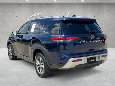 Used 2025 Nissan Pathfinder SL AWD/4WD image 14