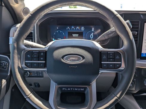 Certified 2026 Ford F350 Platinum w/ Platinum Plus Package AWD/4WD image 19