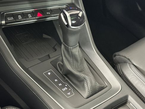 Used 2025 Audi Q3 2.0T Premium w/ Convenience Package image 20