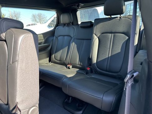 New 2024 Jeep Wagoneer Base w/ Premium Group I image 17