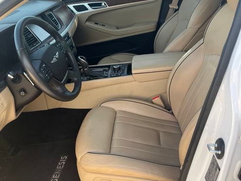 Used 2017 Genesis G80 5.0 Ultimate RWD image 3