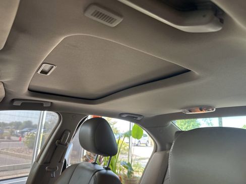 Used 2012 Ford Fusion SEL image 20