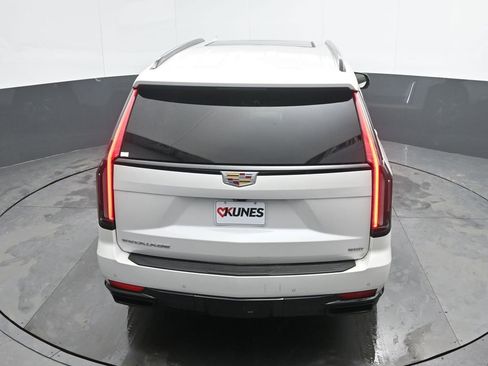 Used 2023 Cadillac Escalade Sport Platinum image 39