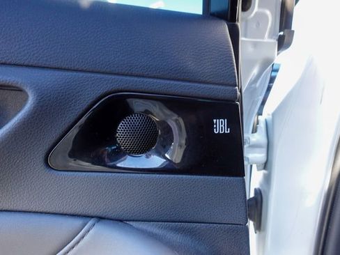 Used 2020 Toyota Avalon TRD image 28