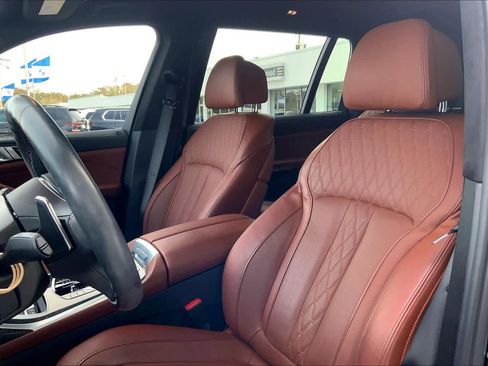 Certified 2024 BMW X7 M60i w/ Executive Package image 7