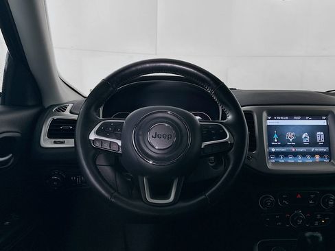 Used 2018 Jeep Compass Latitude w/ Popular Equipment Group image 18