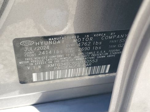 Used 2025 Genesis G70 2.5T RWD image 25