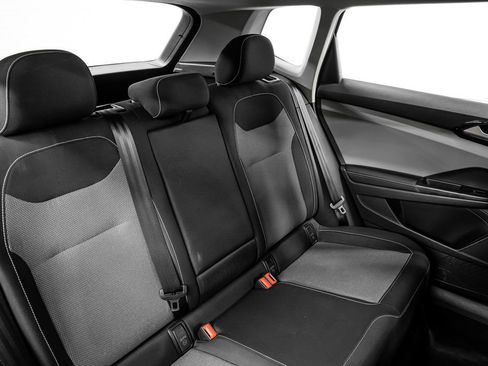 Used 2024 Volkswagen Taos S image 33