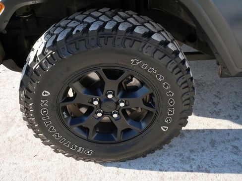 Used 2022 Jeep Wrangler Willys image 15