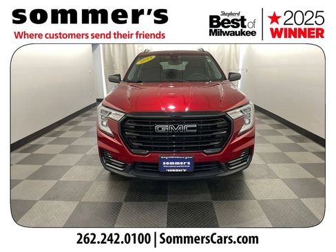Used 2023 GMC Terrain SLE w/ Driver Convenience Package AWD/4WD image 8