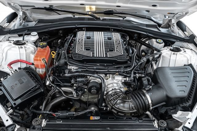 Used 2018 Chevrolet Camaro ZL1 RWD image 32