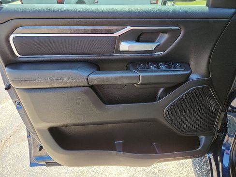 Used 2024 RAM 1500 Lone Star image 11