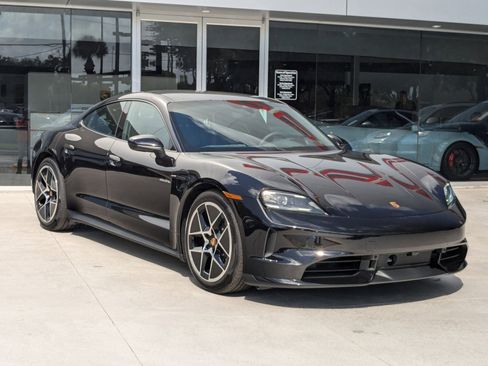 New 2025 Porsche Taycan image 6