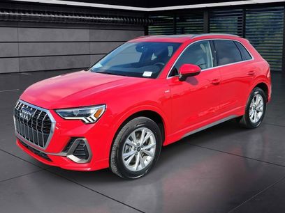 Certified 2025 Audi Q3 2.0T Premium w/ Convenience Package