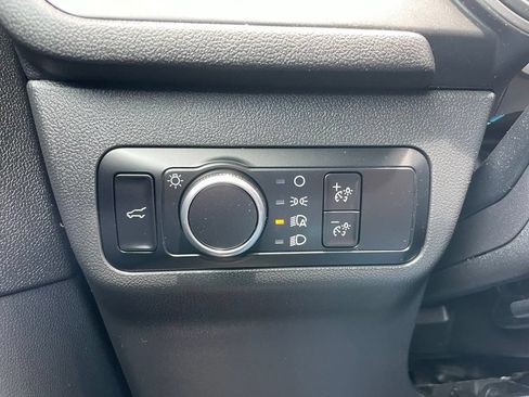 Used 2023 Ford Escape Active AWD/4WD image 41