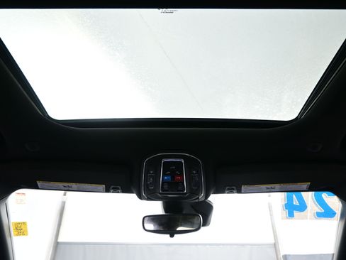 Used 2024 Jeep Grand Cherokee Altitude image 18