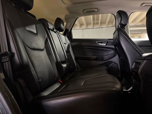 Used 2015 Ford Edge Titanium w/ Equipment Group 301A AWD/4WD image 11